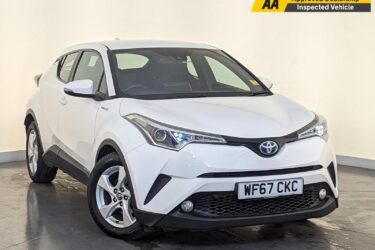2017 67 TOYOTA C-HR 1.8 VVT-H ICON CVT EURO 6 (S/S) 5DR SVC HISTORY 1 OWNER Image