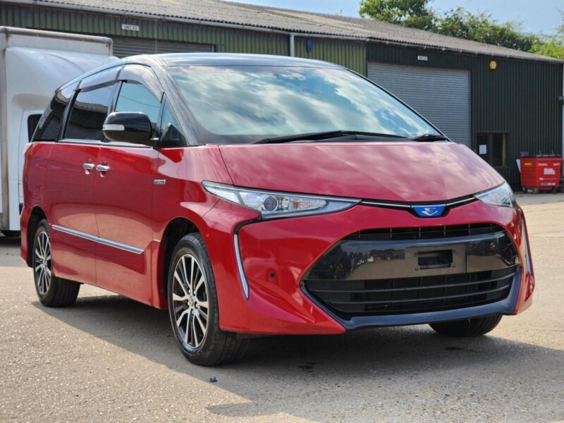 2017 Toyota Estima Hybrid Aeras 8 seater fresh Import warrented mileage MPV Pet Image
