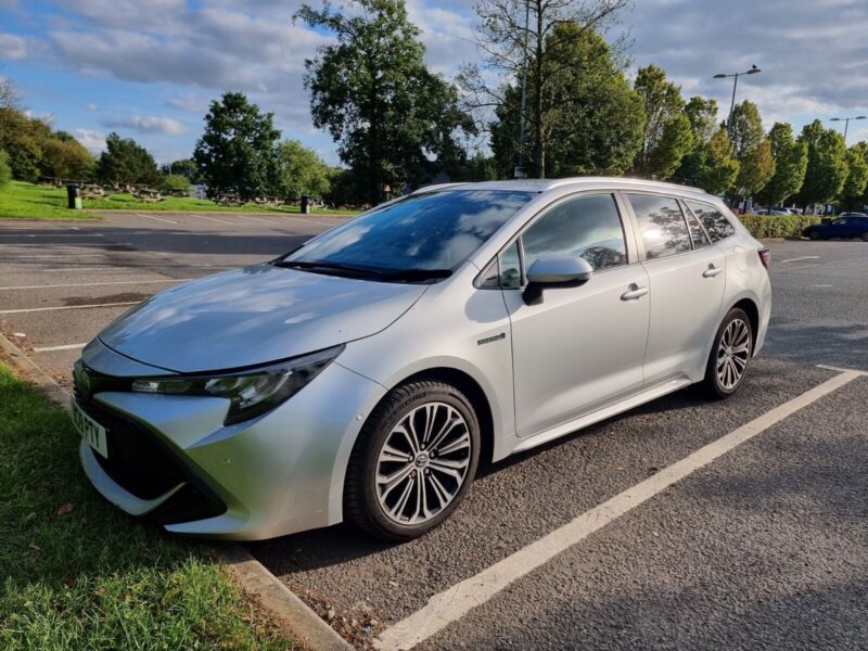2019 Toyota Corolla 2.0 VVT-i Hybrid Design 5dr CVT Estate Hybrid HEV Euro 6 Image