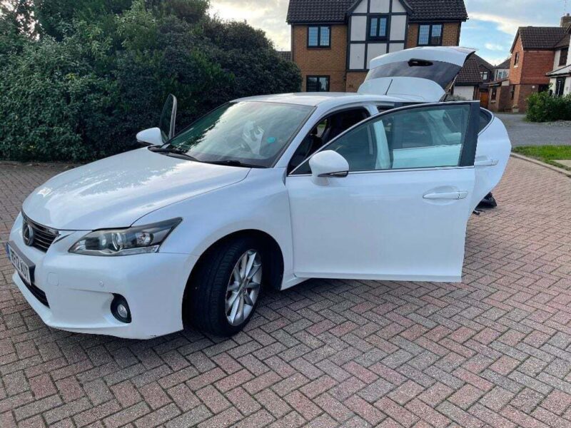 Lexus CT 200h Petrol Hybrid 2012 71100 miles 1798cc Automatic Hatchback Image