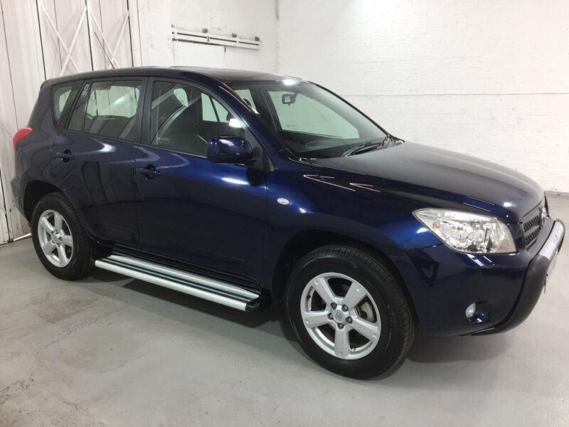 TOYOTA 2.0 VVT-i XT4 AUTO ULEZ Image