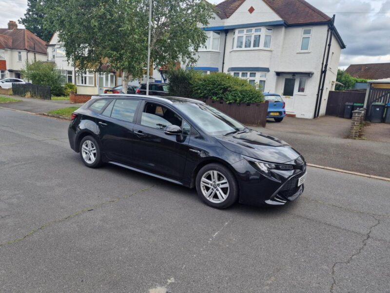 TOYOTA COROLLA HYBRID AUTO EURO 6 UBER PCO BOLT READY HPI CLEAR FSH ONE OWNER Image