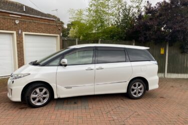 Toyota Estima E Four X Hybrid ULEZ compliant 2011 ,7 Seater Automatic PearlWhit Image