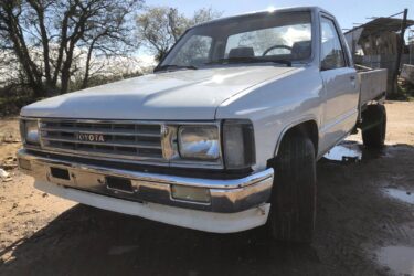 Toyota Hilux Mk2 Image