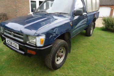 Toyota Hilux MK3 Pickup Image