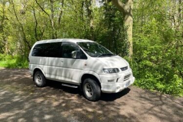 Mitsubishi Delica Space Gear Chamonix 4x4 AUTO Image