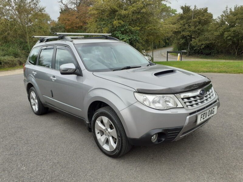 SUBARU FORESTER 2.0D XS 4WD SNAV PLUS 2011.6 SPEED MANUAL. Image