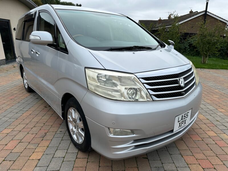 Toyota Alphard 3.0 6 4WD G Image