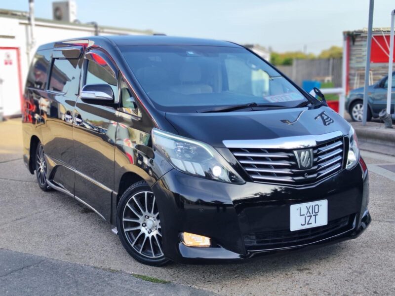 TOYOTA ALPHARD 3.5 V6 PETROL 2010(10),7 SEATERS,DOUBLE SUNROOF,360 CAMERA,4 WHEL Image