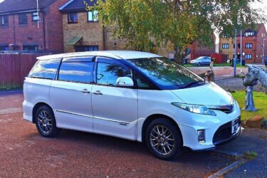 Toyota Estima hybrid 2010 , millage 70k Image