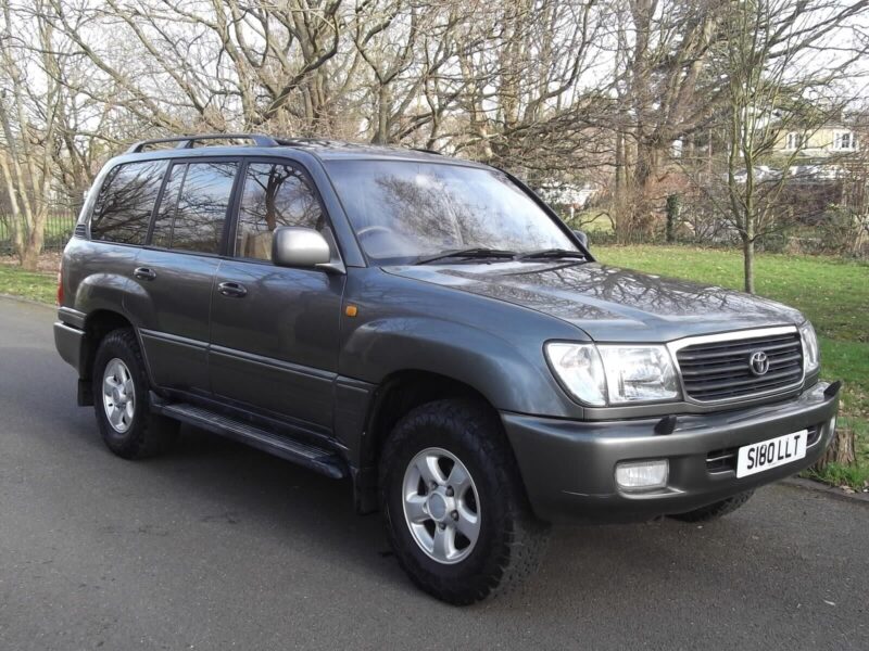 Toyota Lane Cruiser Amazon Image