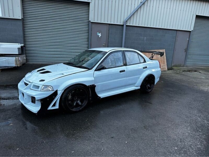 1998 Mitsubishi Evo 6 - Mega spec track car - 1 owner 63k - No rust - 600BHP - 2 Image