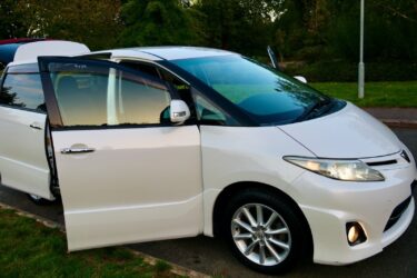 2010 TOYOTA ESTIMA 2.4L PETROL - 7 SEATER AUTO MPV Image
