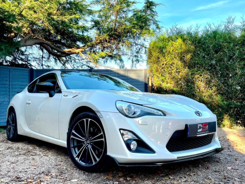 2013 Toyota GT86 2.0 D-4S 2dr AUTO - ULEZ - SAT NAV - HEATED SEATS - LOW MILES Image
