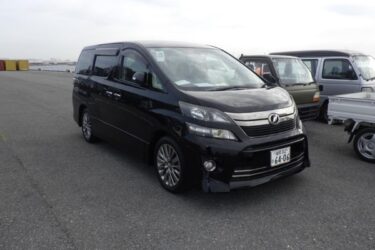 2013 Toyota Vellfire 2.4 Z Golden Eyes Image