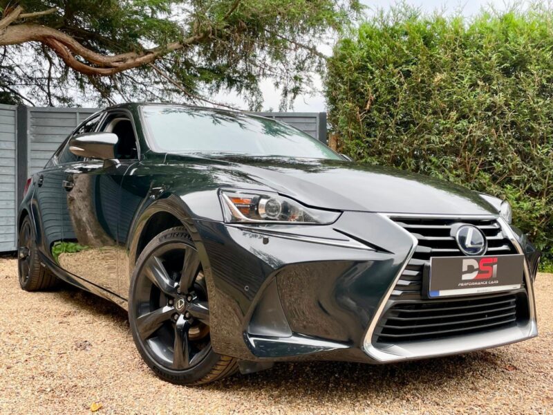 2019Lexus IS 300h 4dr CVT AUTO - ULEZ - HYBRID - TOP SPEC - CAMERA - SAT NAV Image