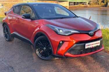 2021 21 TOYOTA CHR 2.0 ORANGE EDITION 5D 181 BHP Image