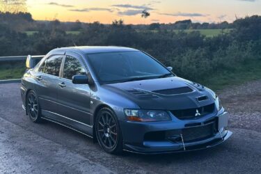 Mitsubishi Lancer 2.0 EVO IX MR FQ-360 HKS 4dr Image