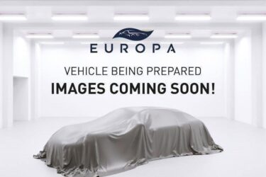 Subaru XV 2.0i e-Boxer SE Premium 5dr Lineartronic Petrol/Electric Hybrid Image