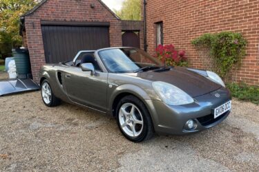 toyota mr2 Image