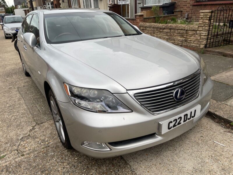 2009 Lexus LS 600h V8 L Saloon HYBRID Automatic with Rear Relaxation Pack Image