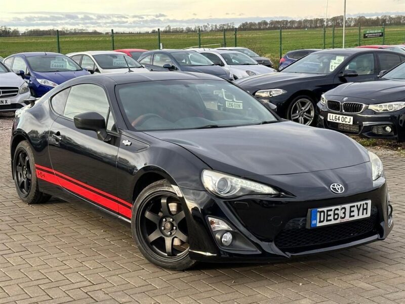 2013 Toyota GT86 2.0 Boxer D-4S Coupe 2dr Petrol Manual Euro 5 (200 ps) Coupe Pe Image