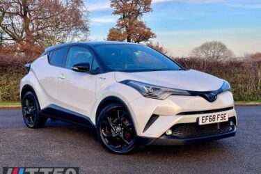 2019 Toyota C-HR 1.8 Hybrid Dynamic 5dr CVT HATCHBACK PETROL/ELECTRIC Automatic Image
