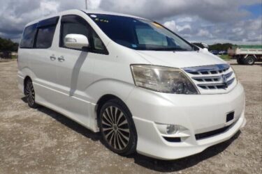 TOYOTA ALPHARD AS PLATINUM 2008 2.4 PETROL AUTOMATIC 8 SEATER 64,000 MILES Image