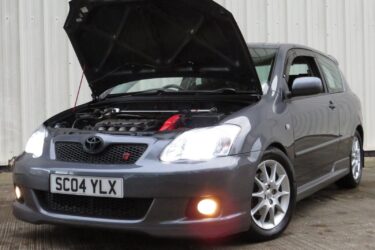 Toyota Corolla T Sport Facelift Grey 1.8 VVTL-i 2004 192 BHP Image
