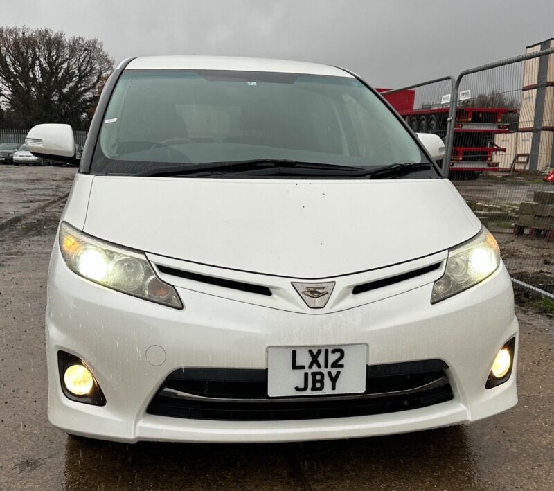 Toyota Estima 2.4 Petrol 2012 Image