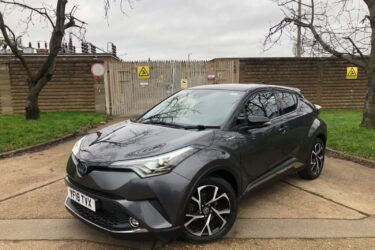 2018....TOYOTA CHR HYBRID. AUTOMATIC… 29 K MILES ..DYNAMIC .FULLY LOADED.BARGAIN Image