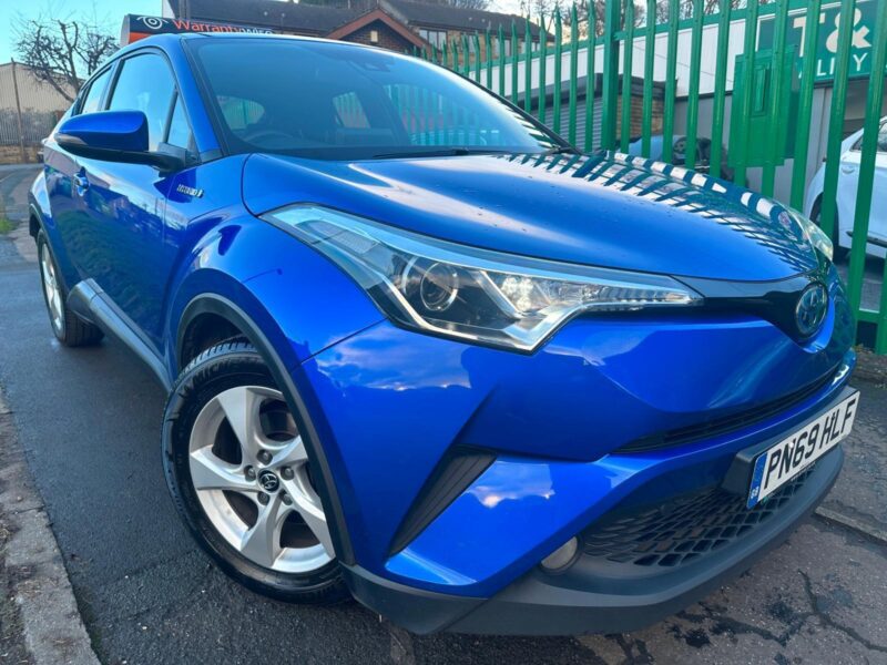 2019(69)Toyota chr 1.8 Hybrid Icon 5dr CVT blue sat nav cruise control Image