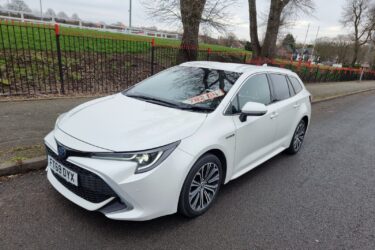 2020 (69) Toyota Corolla Excel Hybrid 2.0 Touring Estate 5dr HEV Image