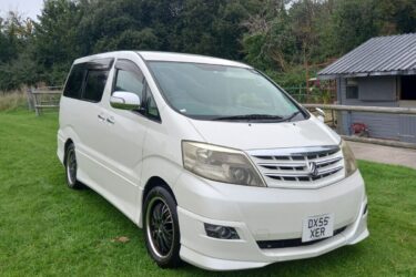 Toyota Alphard Image