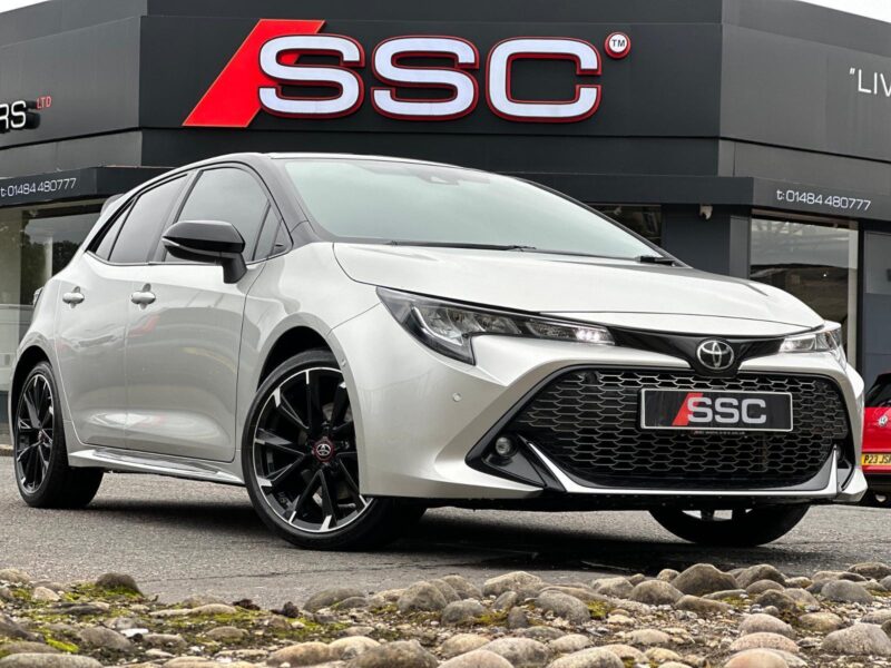 Toyota Corolla 2.0 VVT-h GR SPORT CVT Euro 6 (s/s) 5dr Image