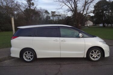 toyota estima car Image