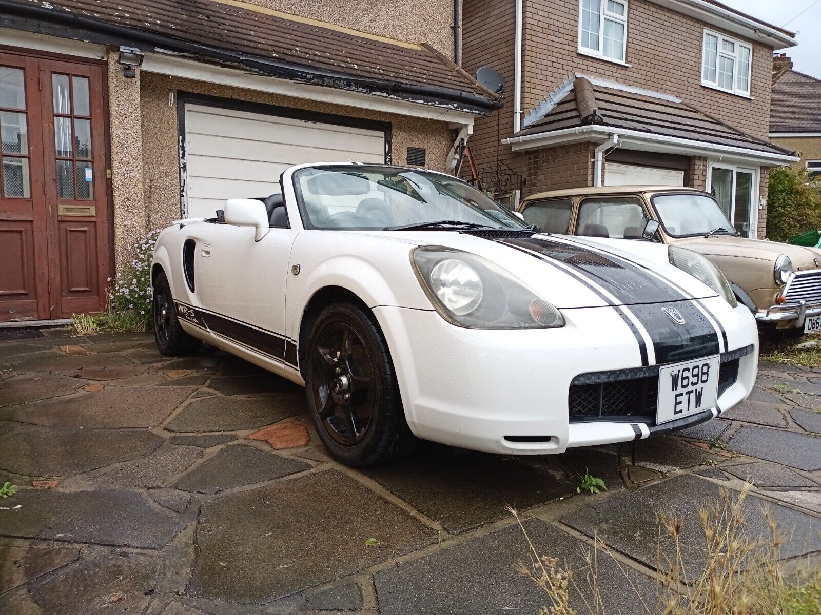 Toyota Mr2 / Mrs roadster Rare factory Super White For Sale (2000) for ...