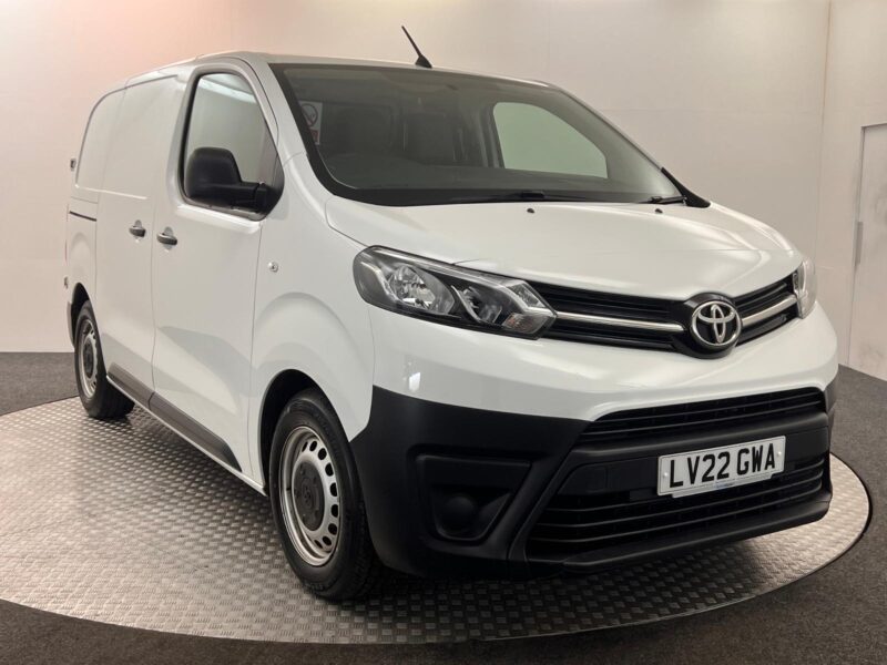 TOYOTA PROACE 1.5D 100 Active Van Image