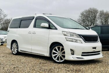 TOYOTA VELLFIRE 3.5 V6 AUTO L PACKAGE BUSINESS EDITION TOP SPEC GRADE 4 Image