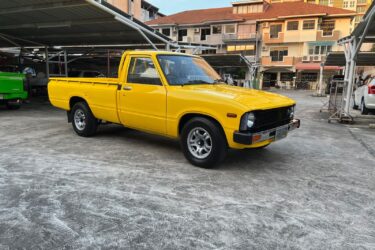 1982 Toyota Hilux RN40 Image