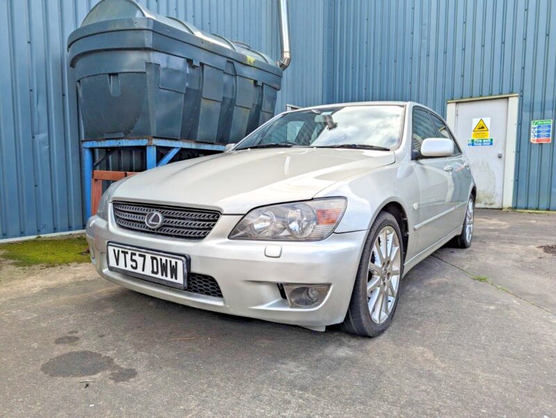 2005 (57) Lexus IS200 SE Manual 62k Miles FLSH ULEZ Image