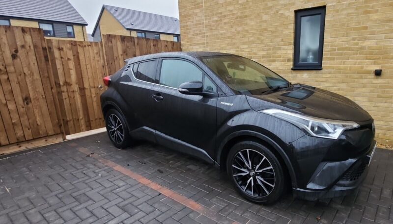 2017 Toyota C-HR 1.8 VVT-h Excel SUV 5dr Petrol Hybrid CVT Euro 6 (s/s) (122 ps) Image