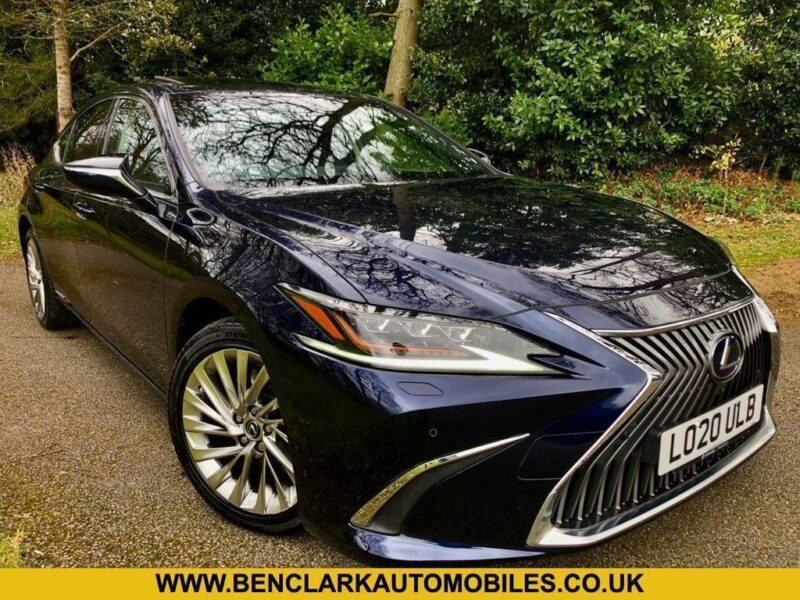 2020 Lexus ES 2.5 300H TAKUMI 4d AUTO 215 BHP 2 OWNER//FULL LEXUS HISTORY//MASSI Image