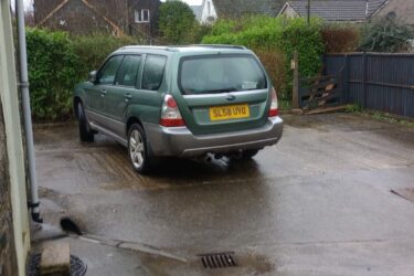 subaru forester xten. 2.5 petrol 4wd Image