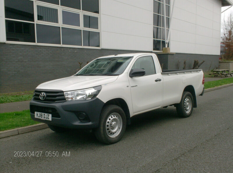 toyota hilux Image