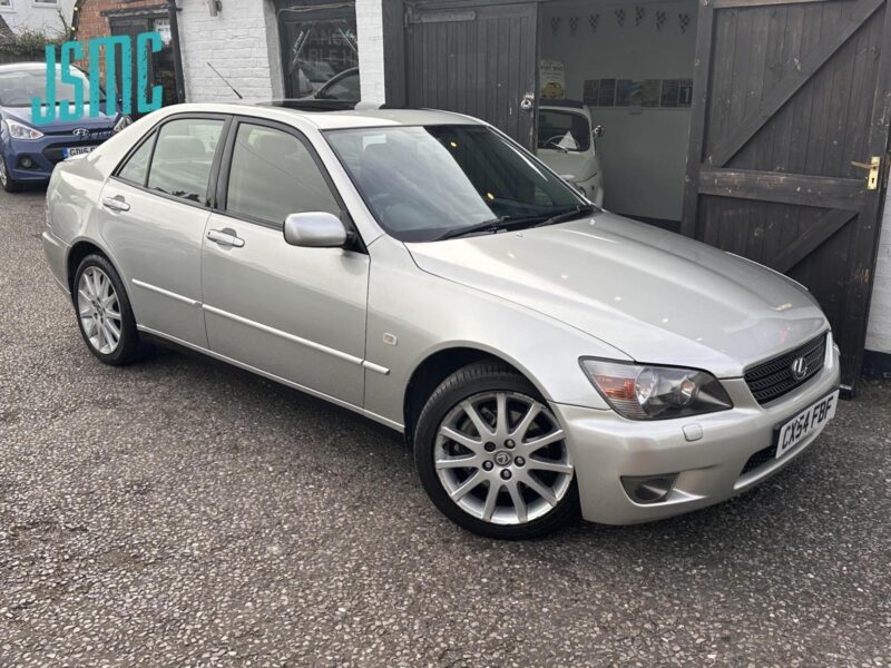 2005 Lexus IS 200 2.0 SE 4dr Auto SALOON PETROL Automatic Image