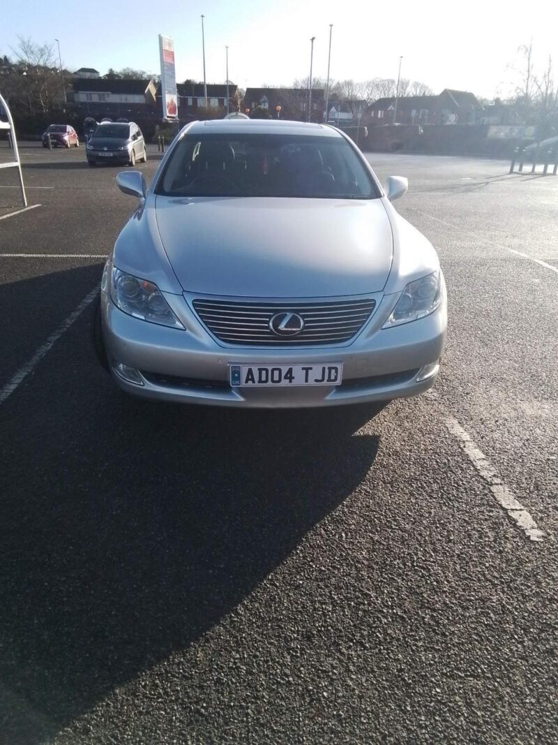 2007 Lexus LS 460 SE-L 4.6 V8 4dr Auto SALOON Petrol Automatic Image