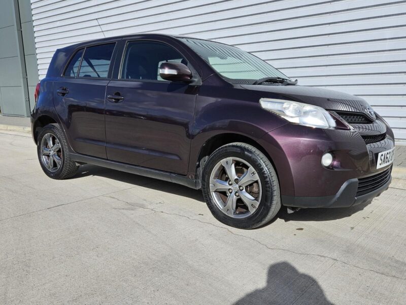 2012 Toyota Urban Cruiser 1.4 D-4D SUV 5dr Diesel Manual 4WD Euro 5 (90 ps) Image