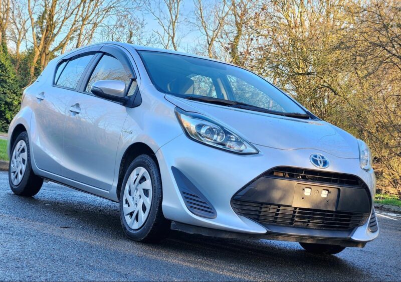 2018 Toyota Corolla 1.5h Hatchback C Auto Hybrid 69k Miles Only 0 UK Owner Image