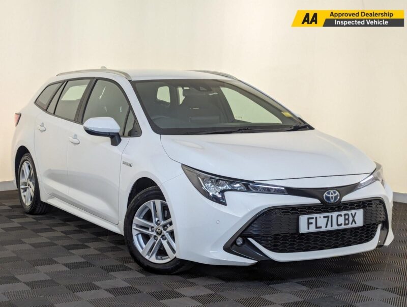 2022 TOYOTA COROLLA 1.8 VVT-H ICON TECH TOURING SPORTS CVT EURO 6 (S/S) 5DR Image